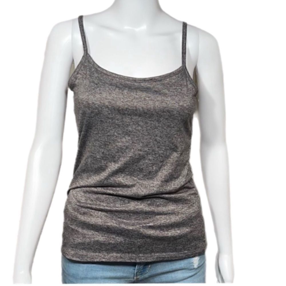 Rue21  Basic Tank  - Picture 2 of 7